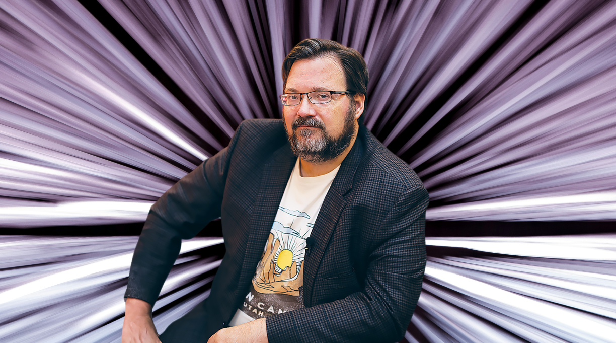 Brandon Sanderson Just Won’t Stop Worldbuilding